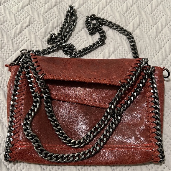 Designer style Leather crossbody bag from Italy - Picture 3 of 10